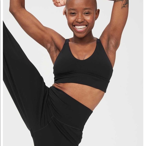 Aerie Black Sports Bra - S - Picture 1 of 4